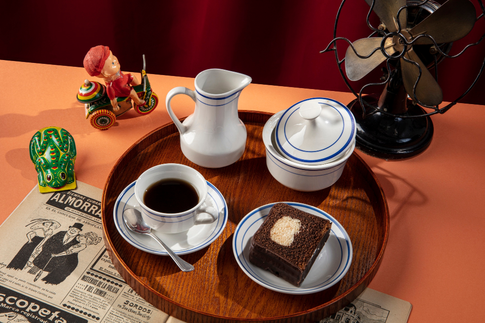 Unique Handmade Tableware Options for Boutique Resort Cafes