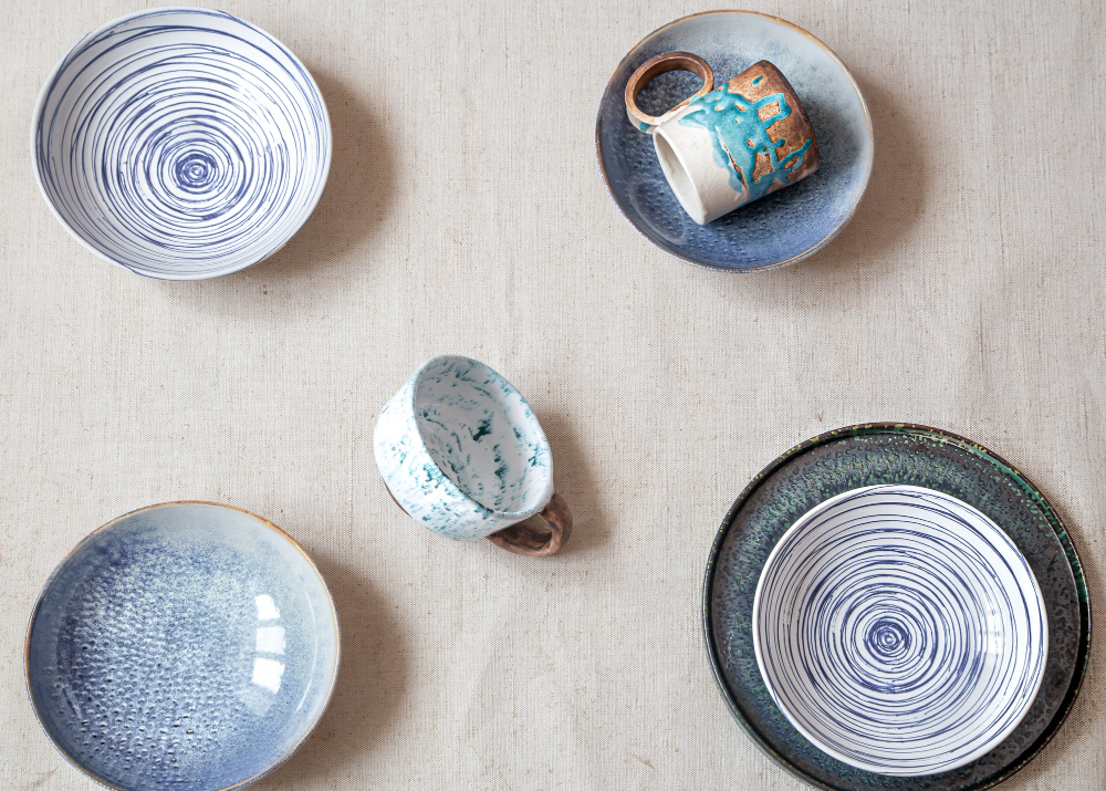 Handmade Ceramic Plates: The Secret Ingredient in Café Presentation  