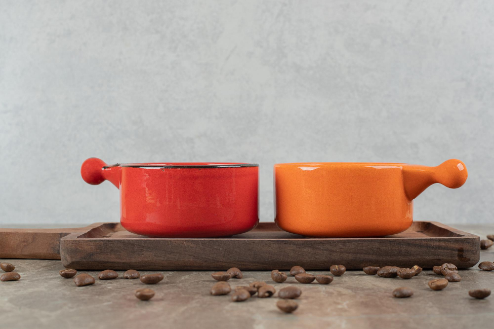 Stoneware vs. Porcelain: Best Choices for High-Traffic Cafés