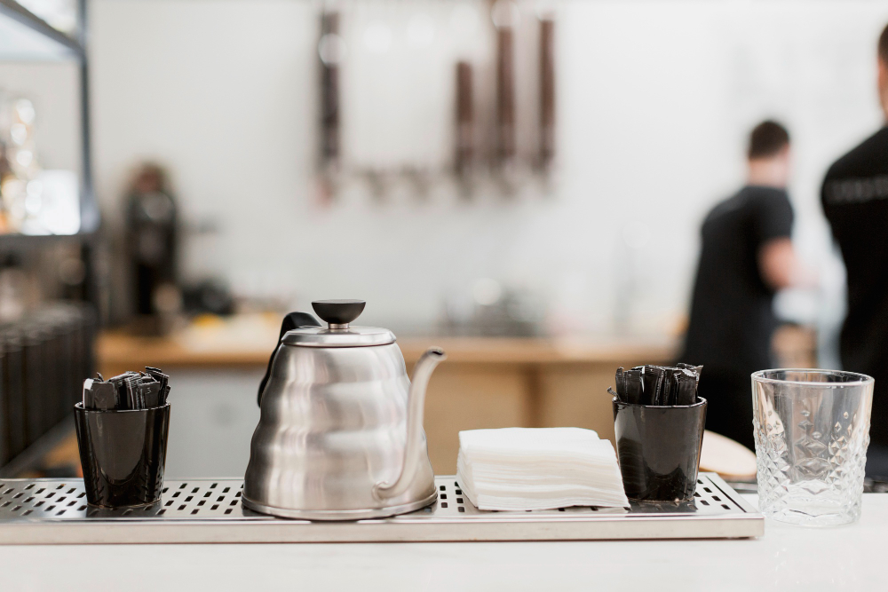 What to Look for in Reliable Café Kitchenware Suppliers in the UAE