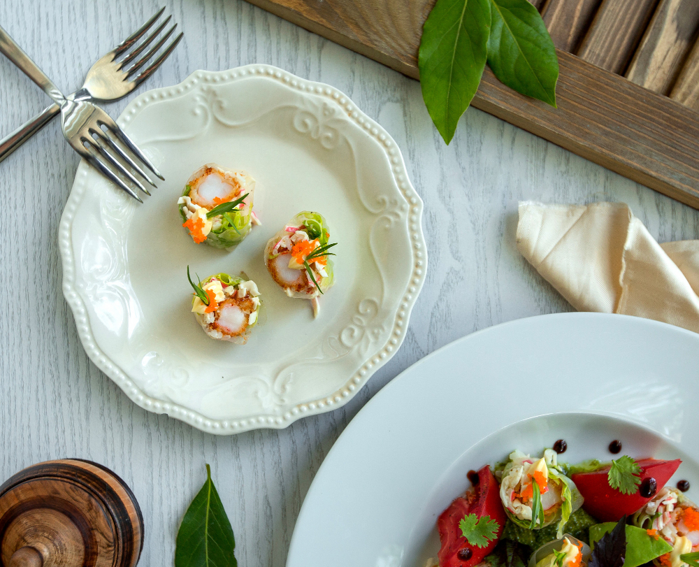 Fine Bone China vs Porcelain: Which Is Better for Luxury Hospitality?
