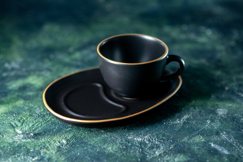 How to Choose Stylish and Durable Café Tableware for UAE Coffee Shops