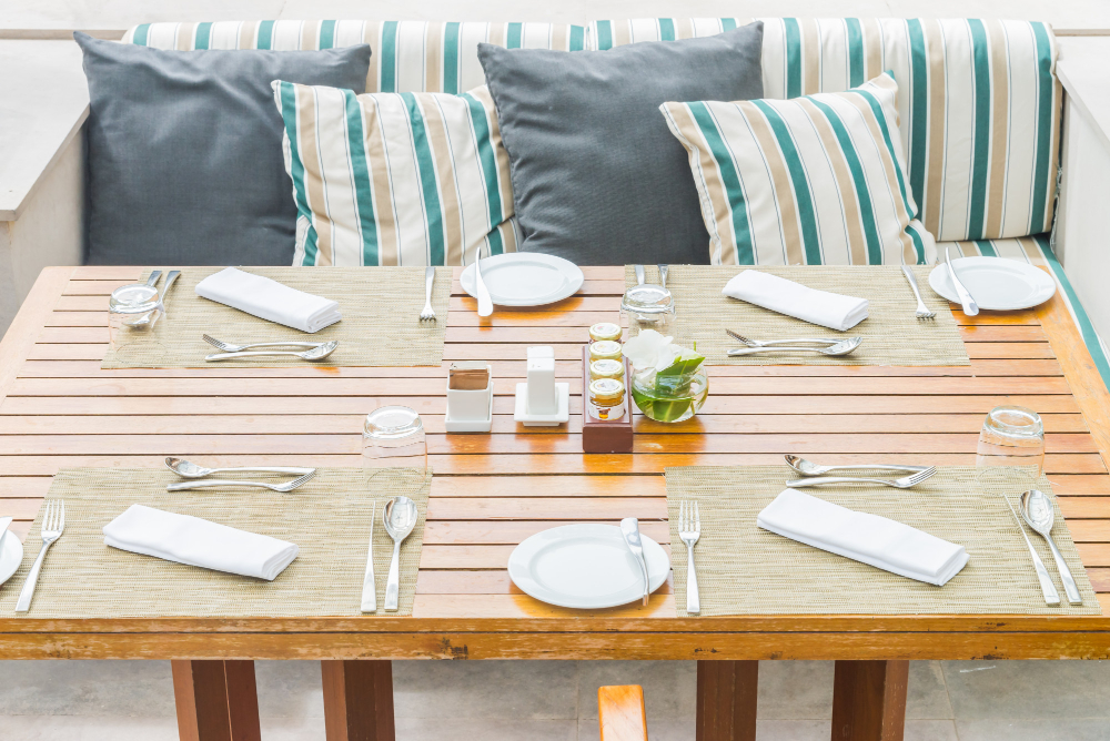 Local vs. Imported: Which Type of Hospitality Supplies Work Best in UAE Hotels?