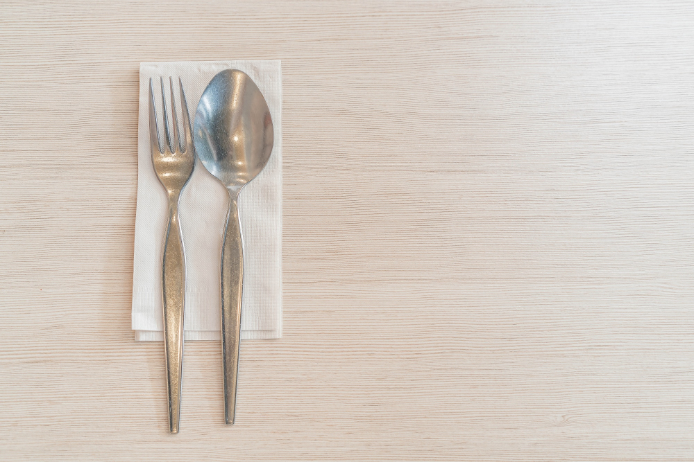 Maintenance Tips for Stainless Steel Flatware in High-Volume Restaurants