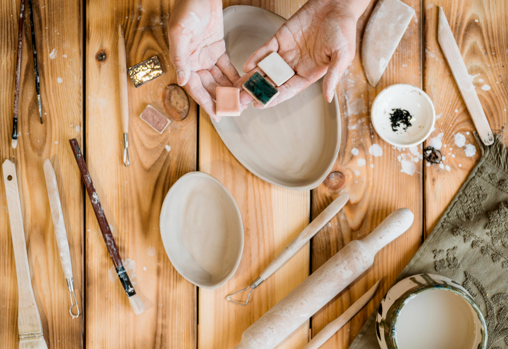 The Future of Hospitality: Combining Handmade Ceramic Artistry with Zero-Waste Packaging