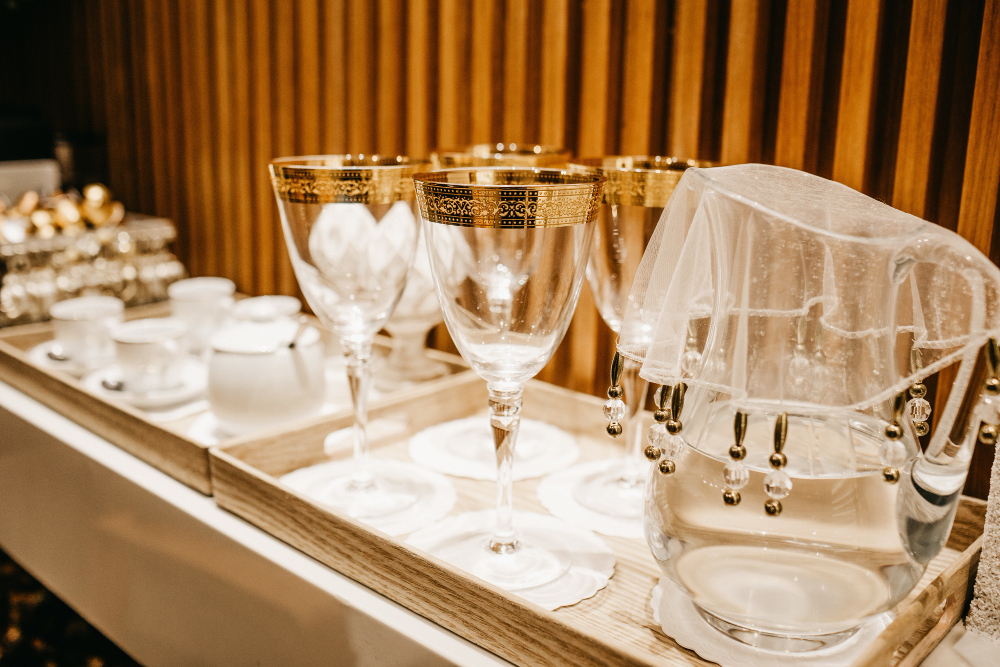 What Glassware Suppliers in UAE Offer in Terms of Premium Collections for Exclusive Hospitality Events