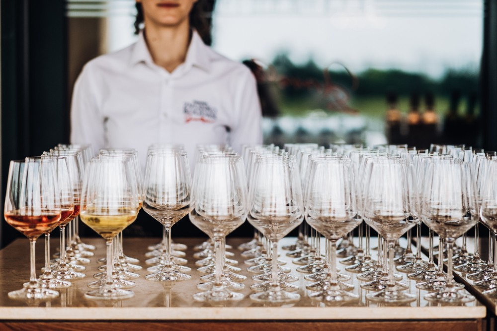 Custom Barware Collections by a Hotel Supplies Company UAE for Upscale Lounges