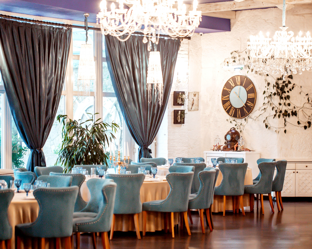 Shaping Upscale Restaurant Ambiance with Elite Catering Equipment Suppliers UAE
