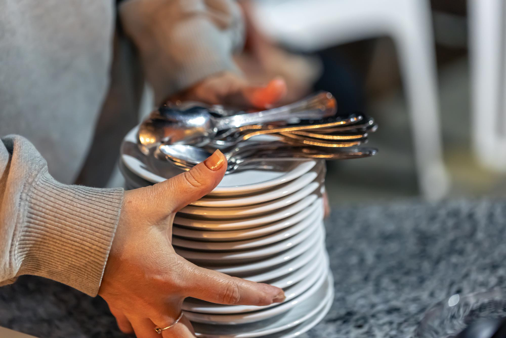 How to Choose the Right Flatware Supplier for Your Hotel in the UAE