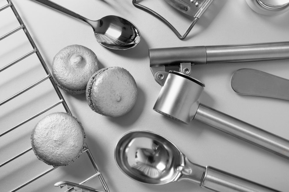 Why Bespoke Cutlery Sets from Commercial Kitchenware Suppliers UAE Improve Guest Dining Satisfaction