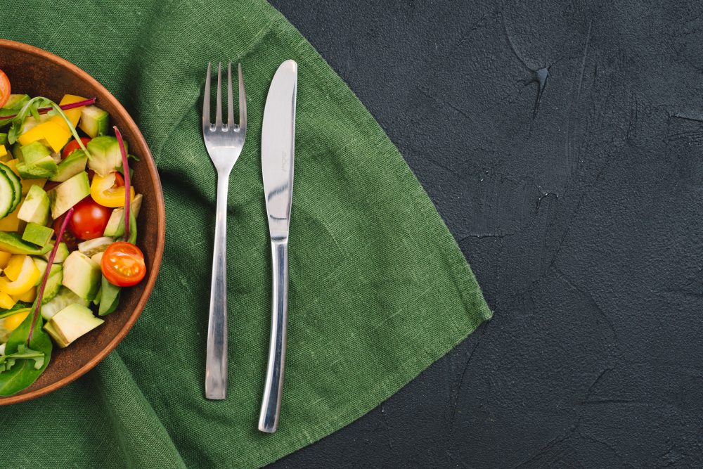 The Role of Hospitality Procurement Companies in Supplying Durable Cutlery Sets