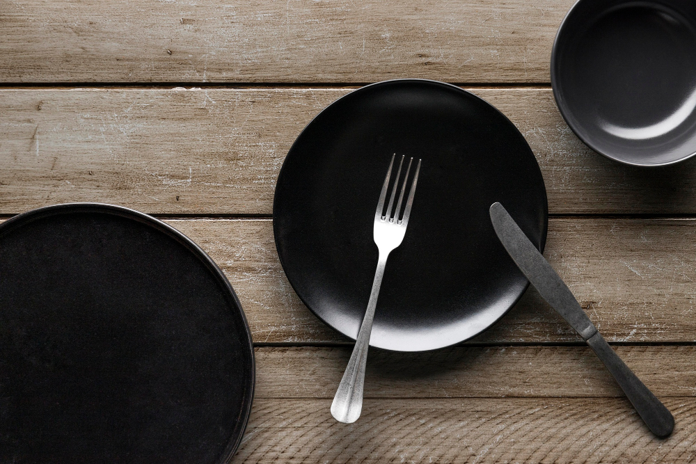 Hospitality Procurement Companies in Dubai Supply Premium Bespoke Tableware Collections with Branded Customization
