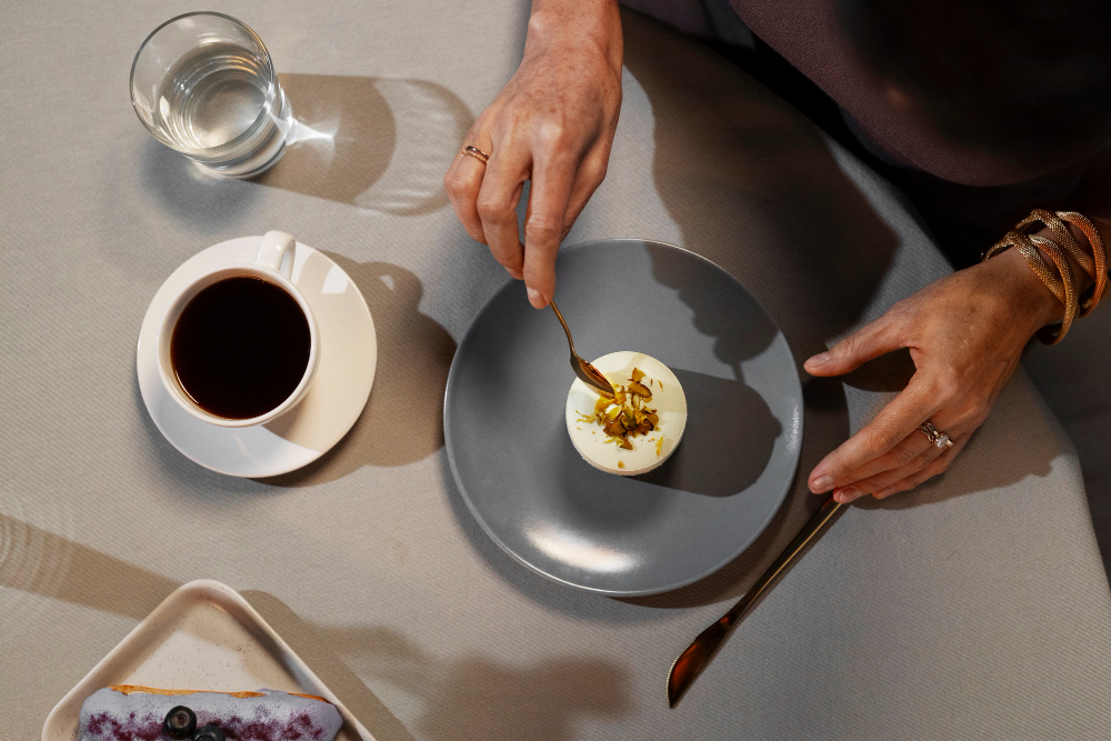 How Hospitality Procurement Companies in Dubai Help Streamline Bulk Orders of Premium Tableware for Resorts