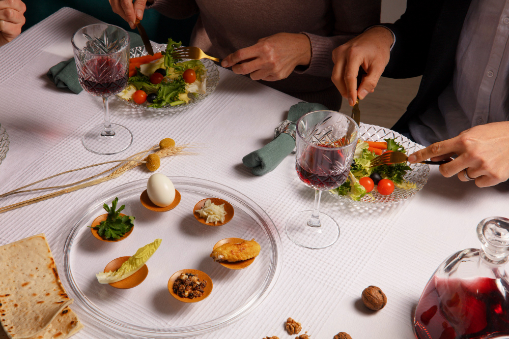 Bespoke Hospitality Supplies Enhancing Guest Perception Through Personalized Tabletop Presentations