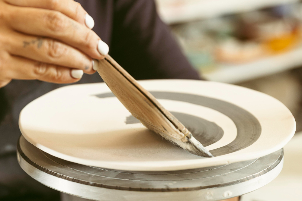 Why Hotels in UAE Prefer Ceramic Plate Printing for Branding