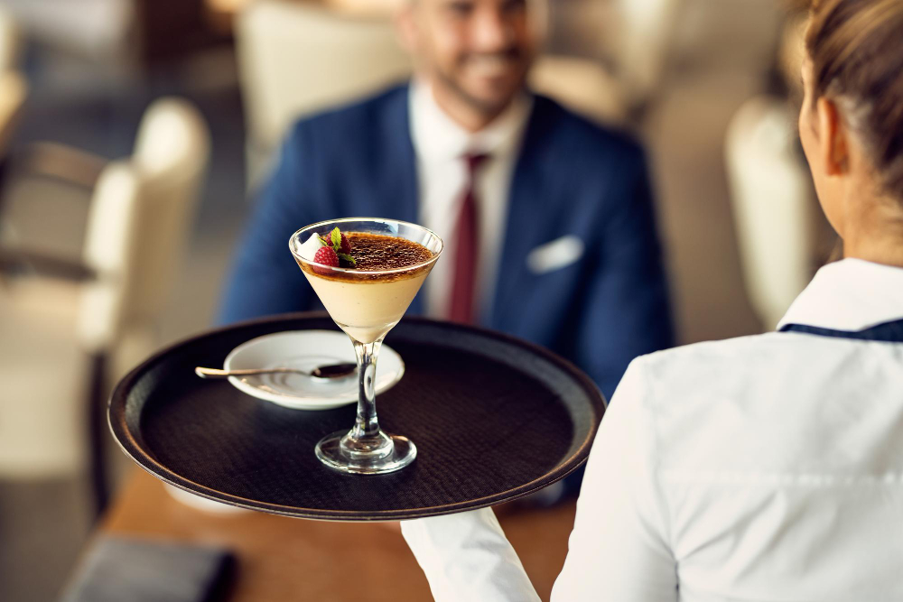 Mixology-Ready Glassware for High-End Resort